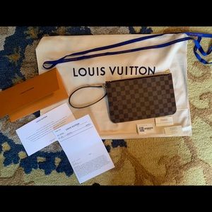 Brand New 2021 Louis Vuitton Neverfull Pouch